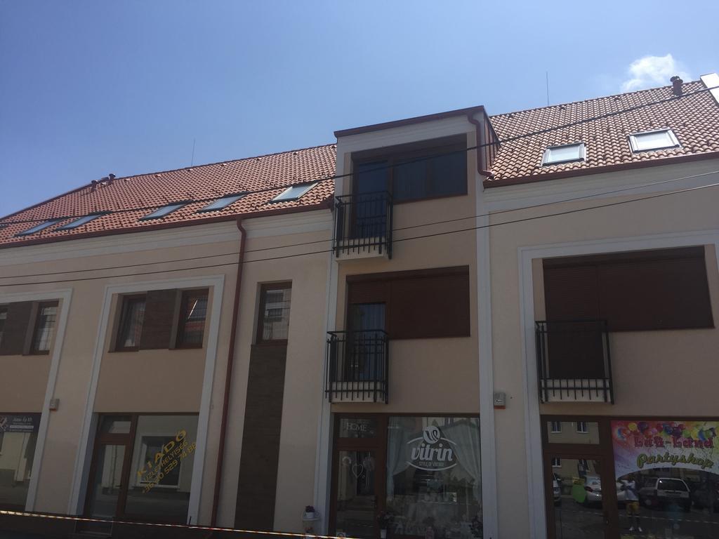 Intro Apartman Sárvár 外观 照片